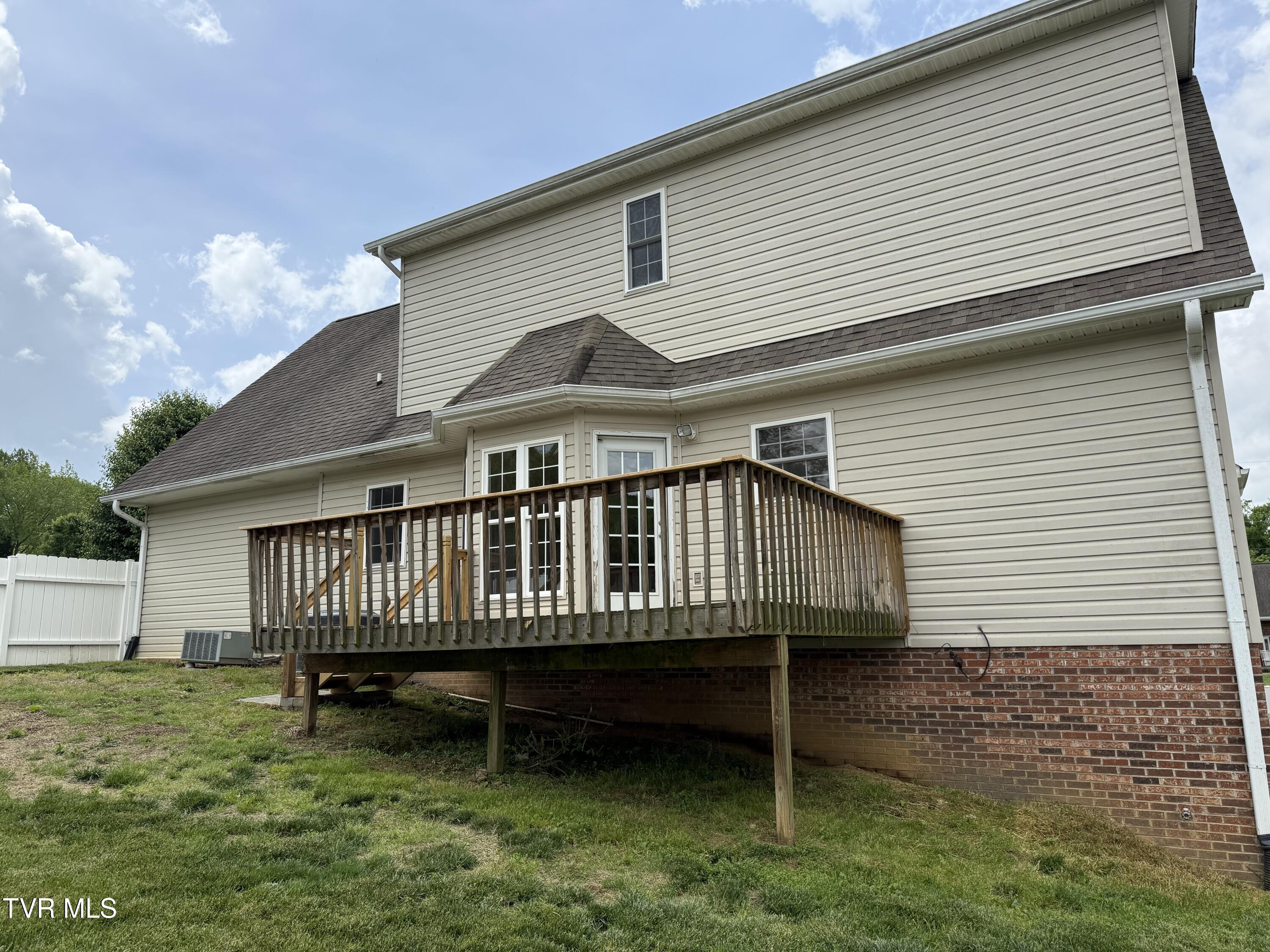 241 Sunnyfield Drive, Blountville, Tennessee image 5