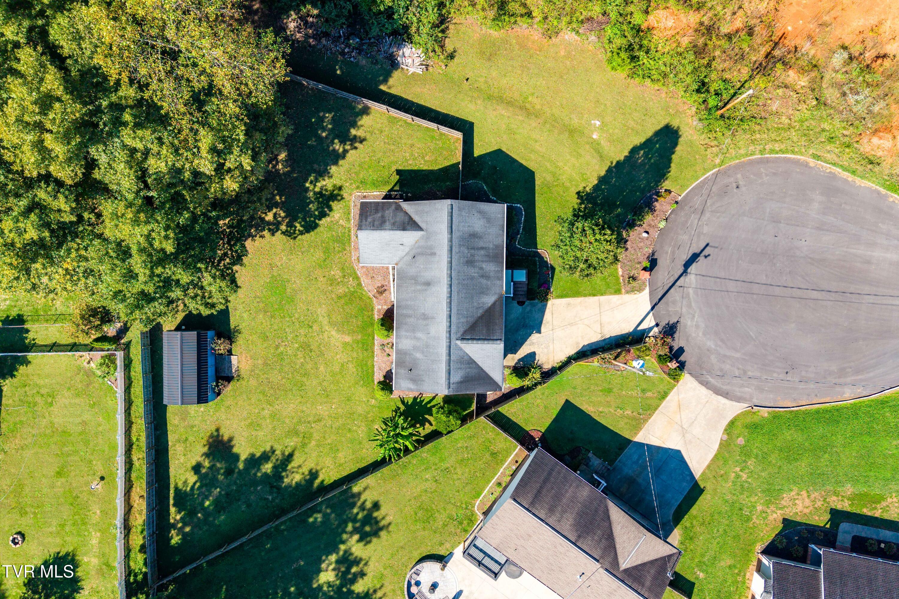 178 Hunters Run Lane