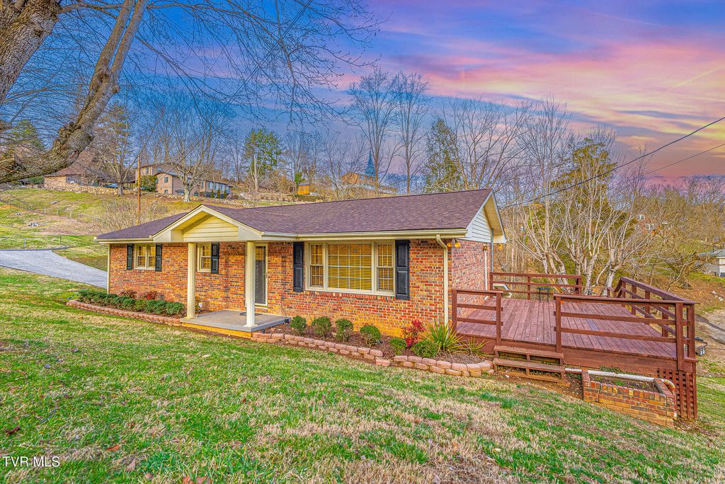 Photo of 394 Elm Street, Gate City, VA 24251 (MLS # 9991546)