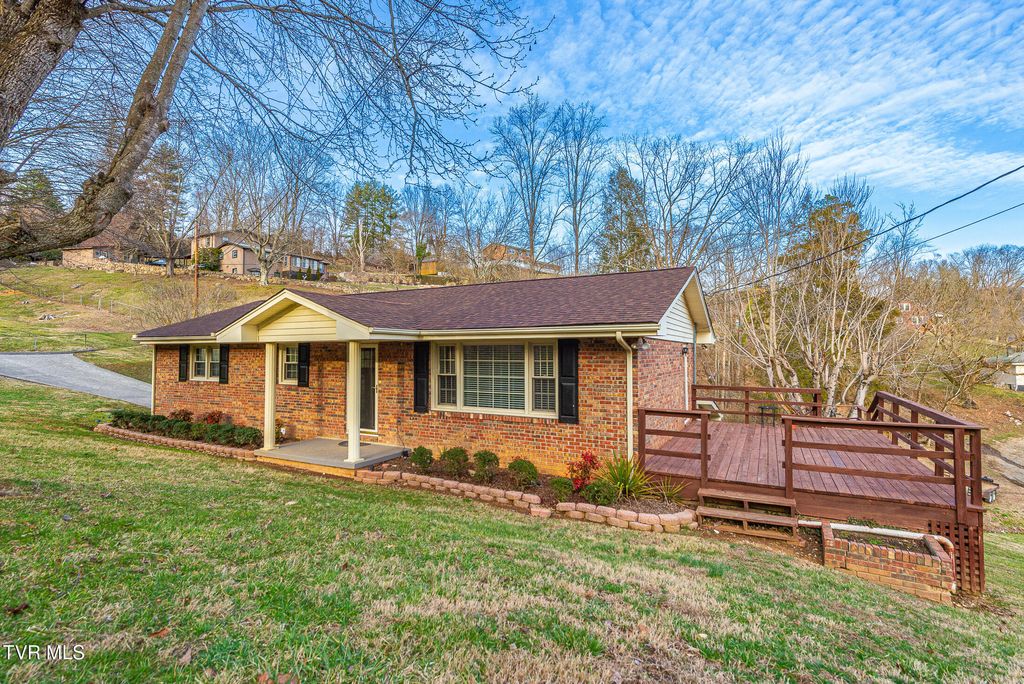 Photo of 394 Elm Street, Gate City, VA 24251 (MLS # 9991546)