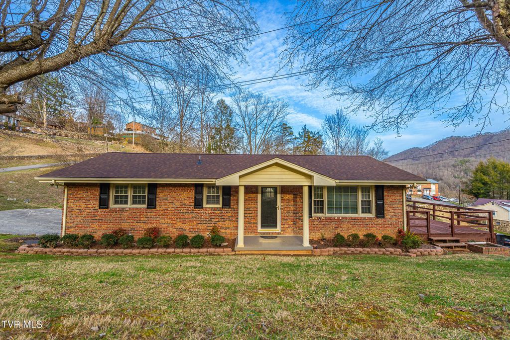 Photo of 394 Elm Street, Gate City, VA 24251 (MLS # 9991546)