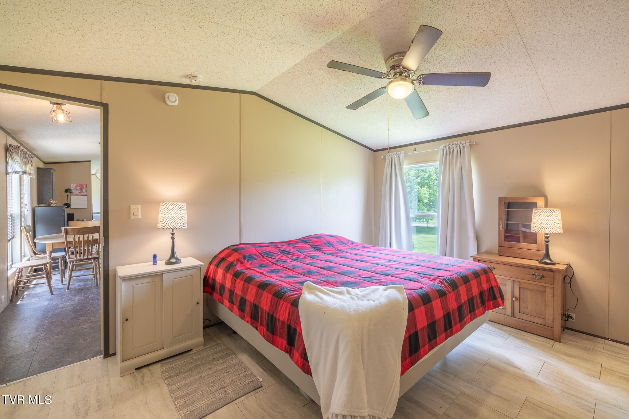 4739 Greenwood Drive, Jonesborough, Tennessee image 11