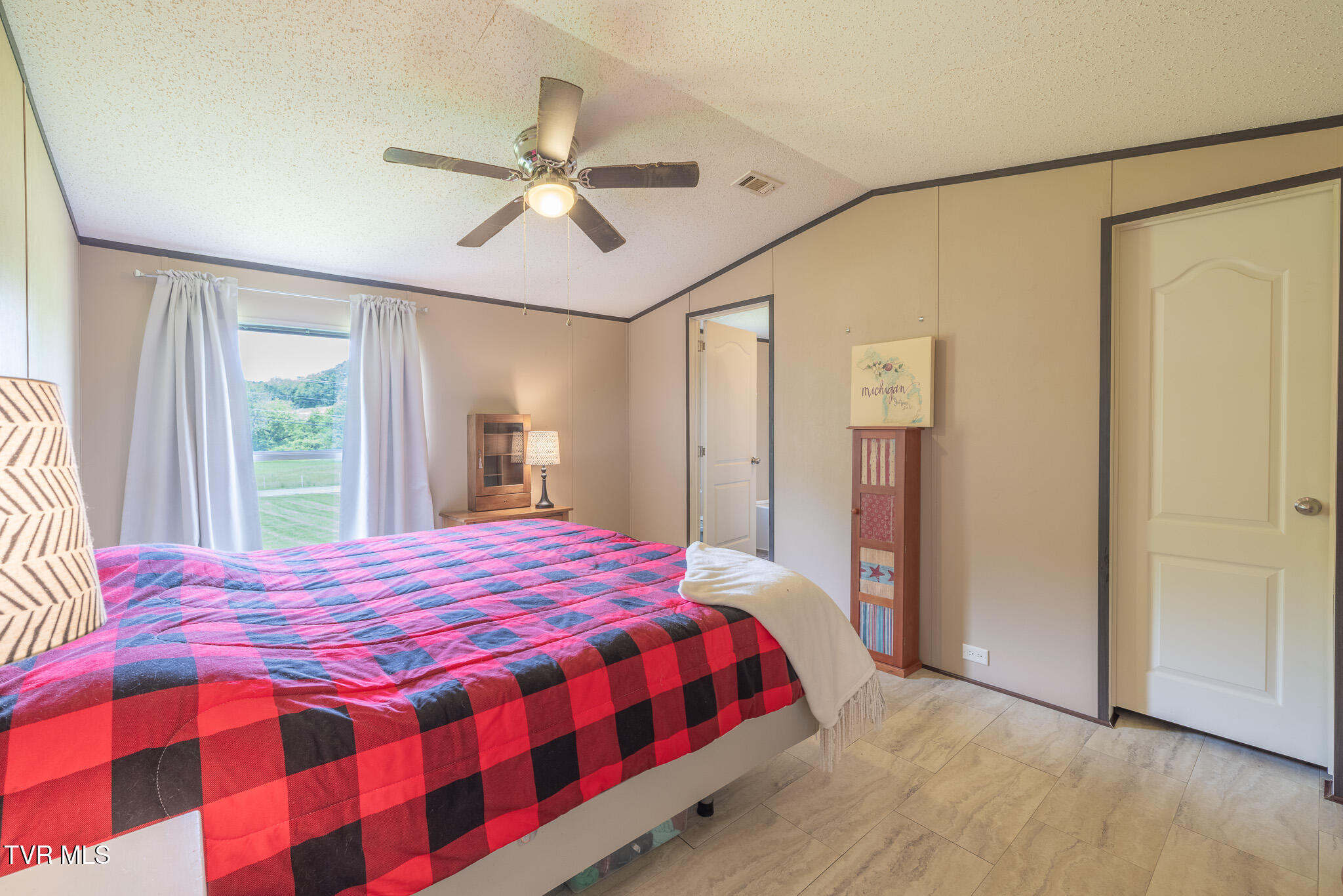4739 Greenwood Drive, Jonesborough, Tennessee image 10