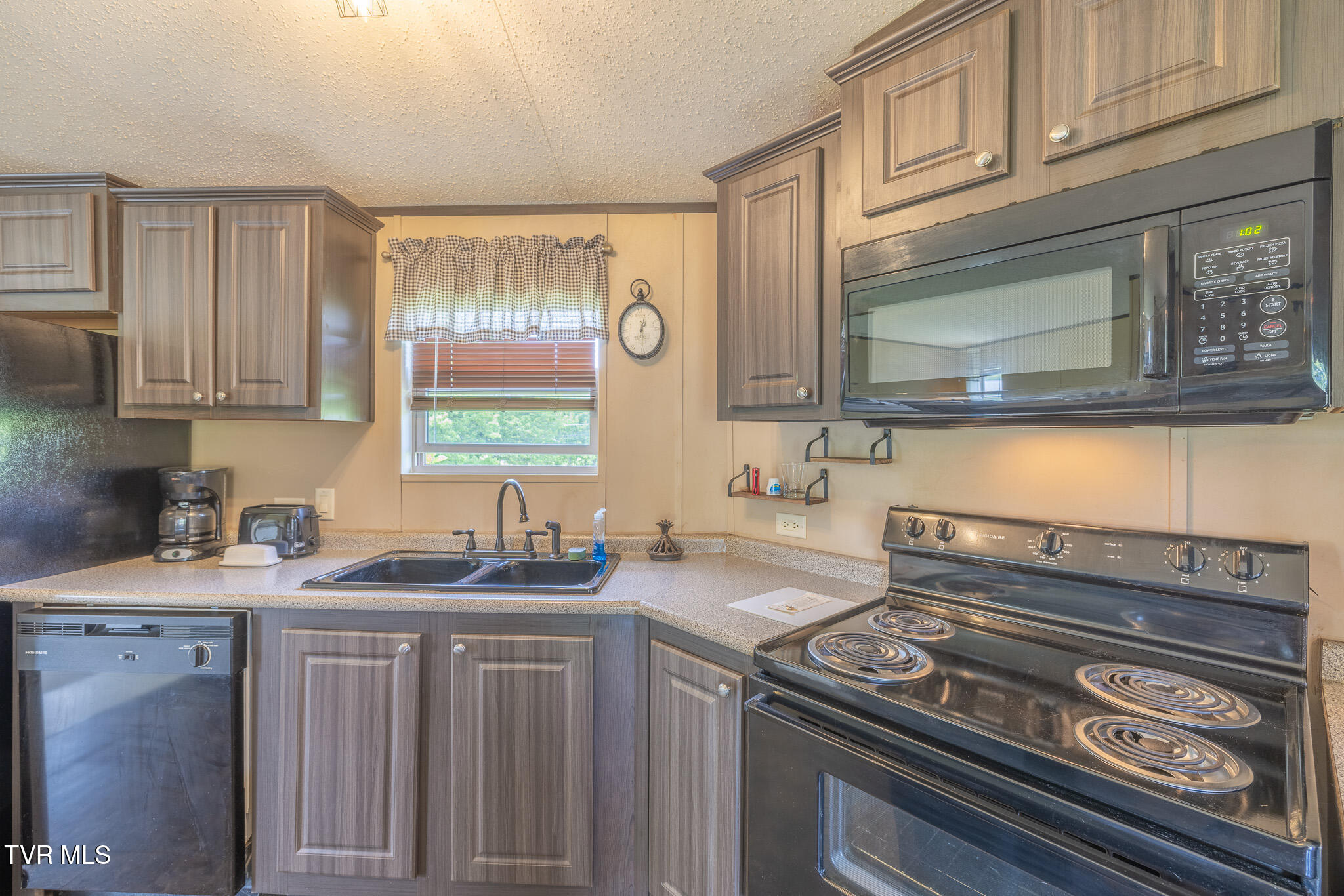 4739 Greenwood Drive, Jonesborough, Tennessee image 8
