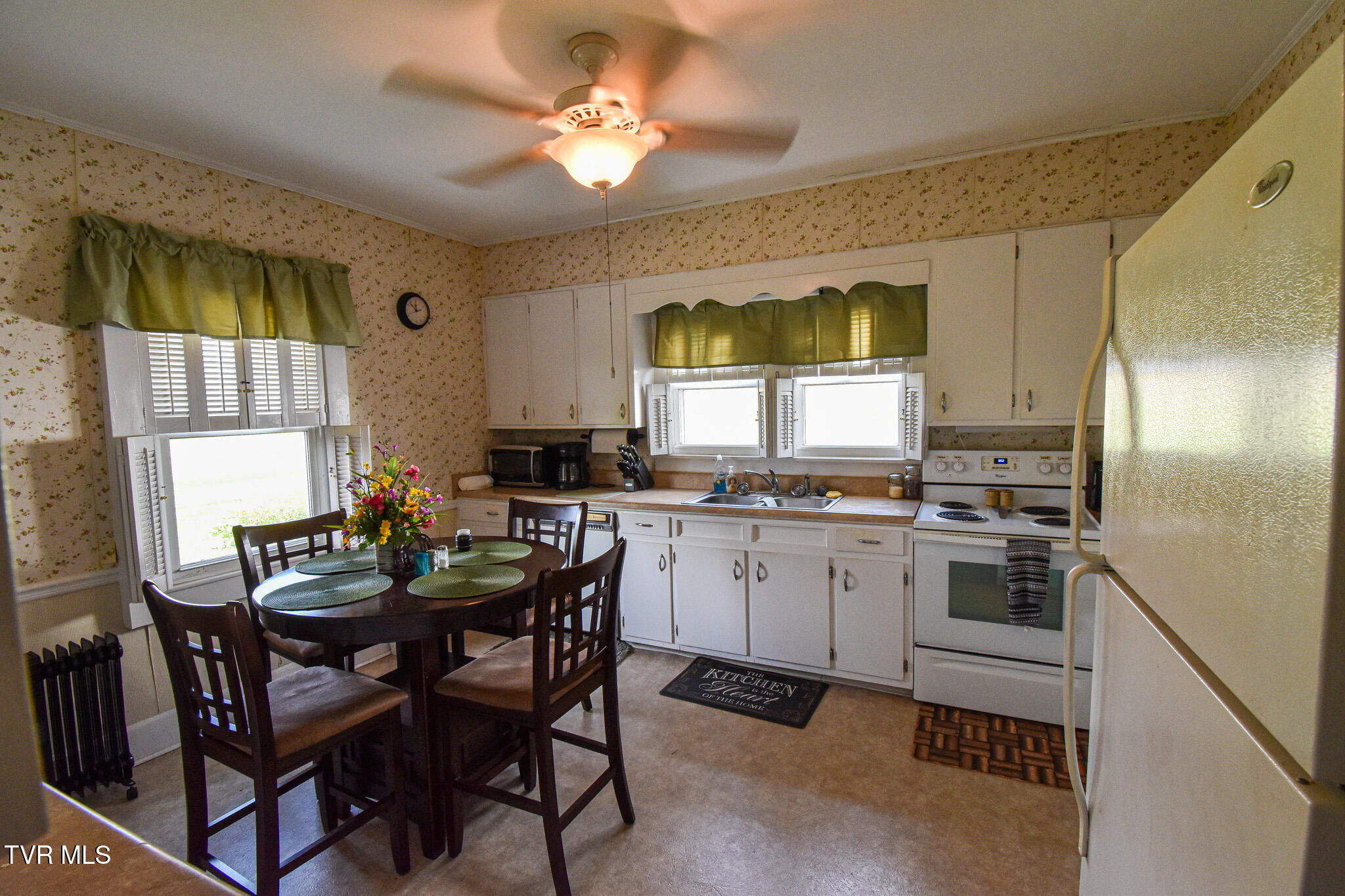 986 Holliston Mills Road, Church Hill, Tennessee image 12