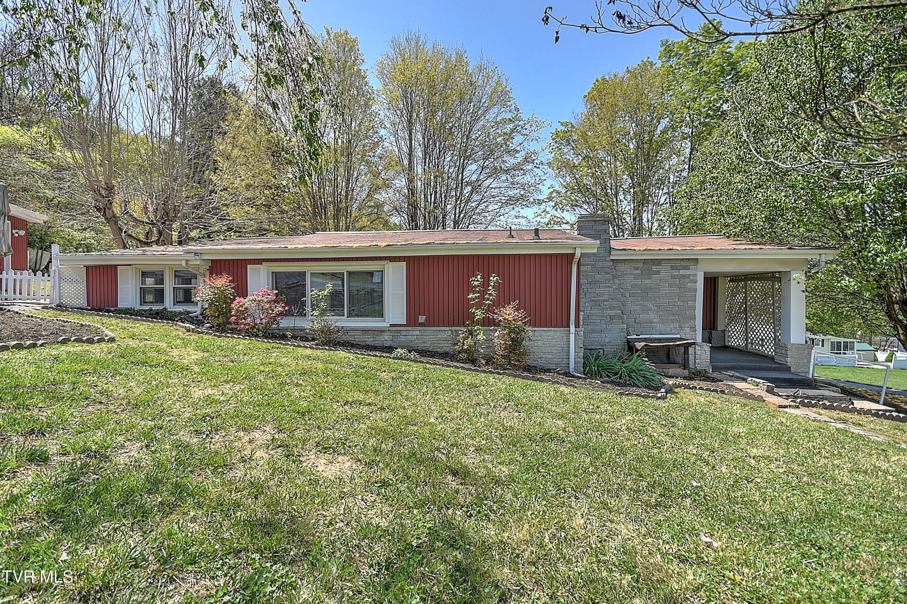 2638 Anderson Street, Bristol, Tennessee image 6
