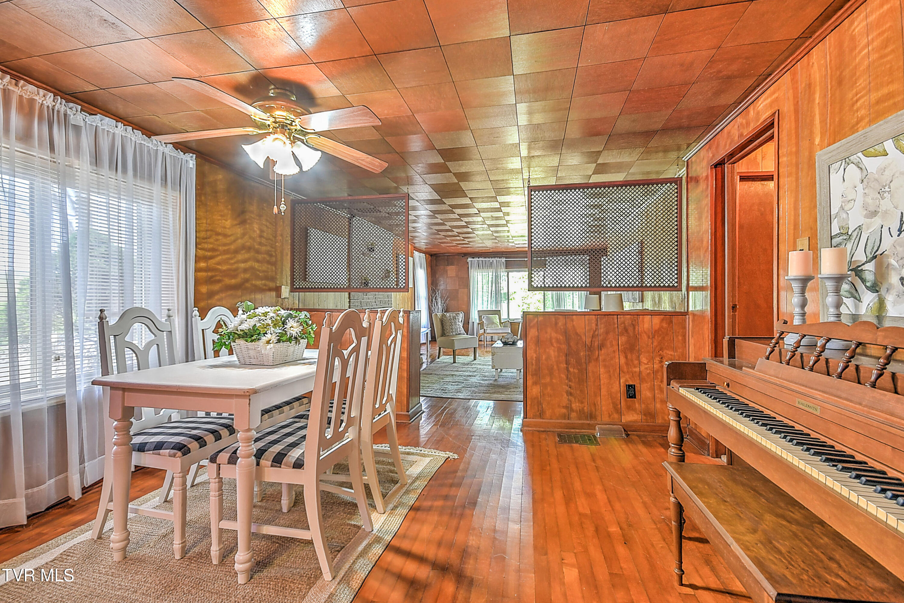 2638 Anderson Street, Bristol, Tennessee image 24