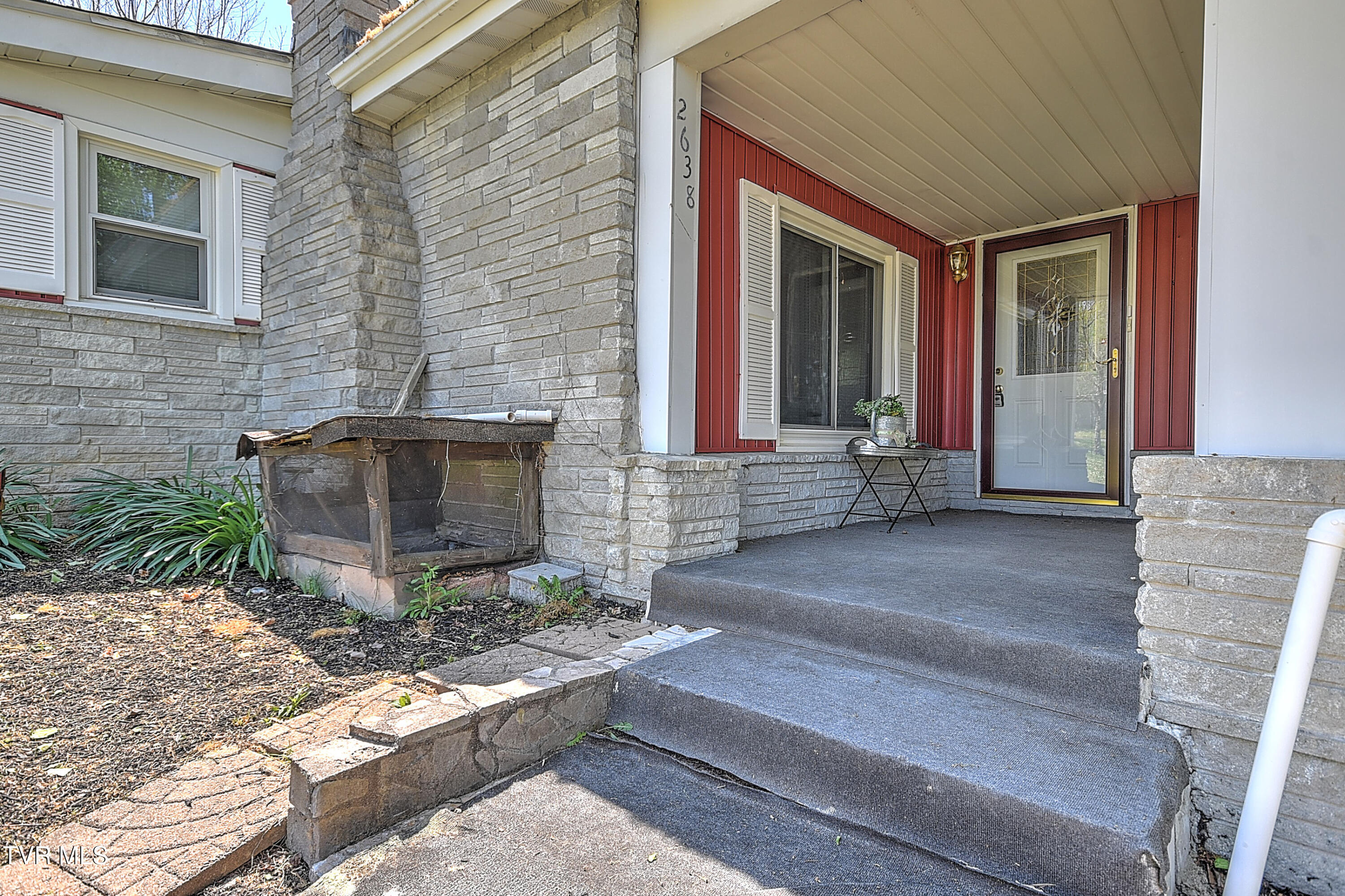 2638 Anderson Street, Bristol, Tennessee image 9