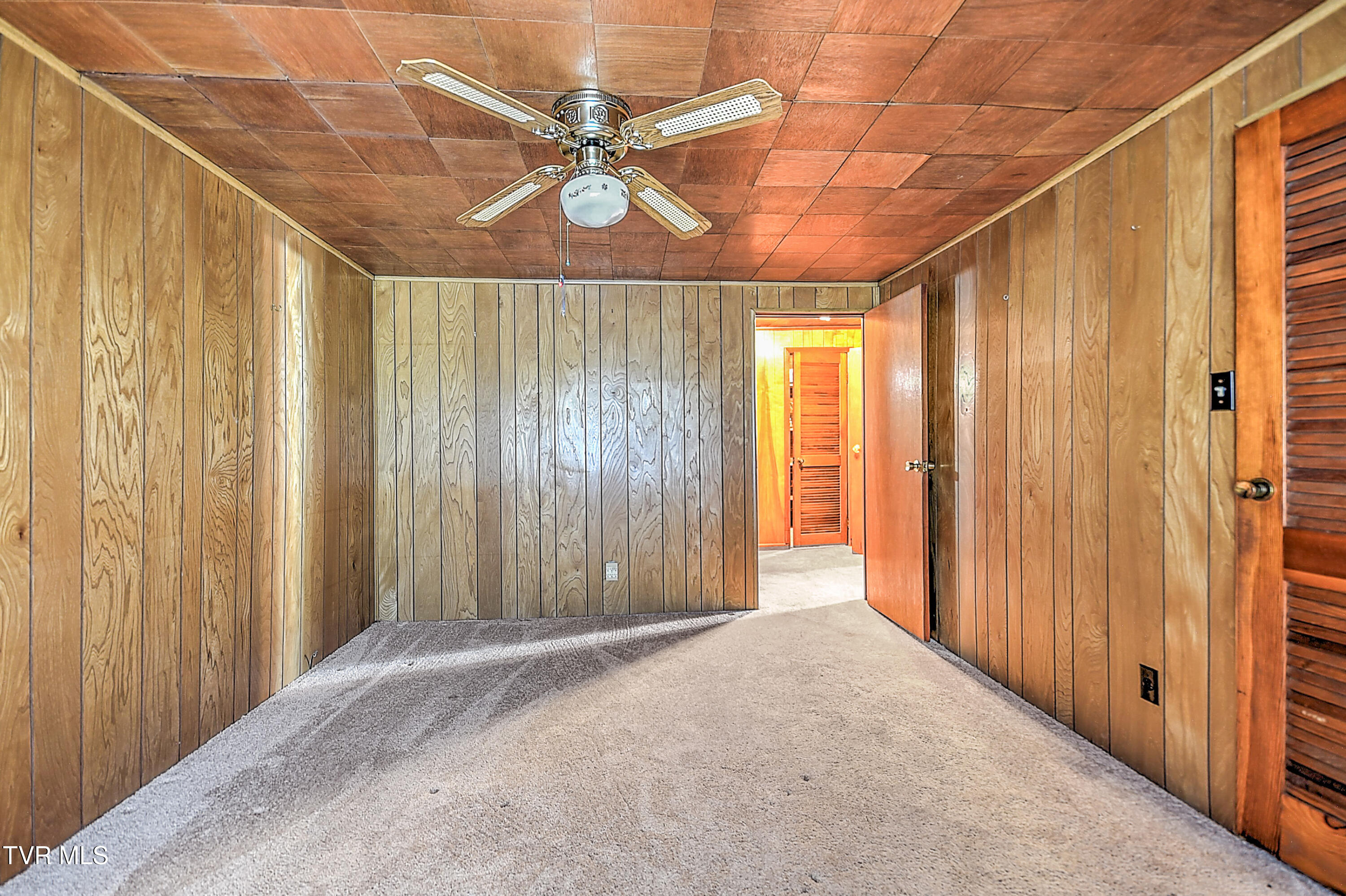 2638 Anderson Street, Bristol, Tennessee image 38