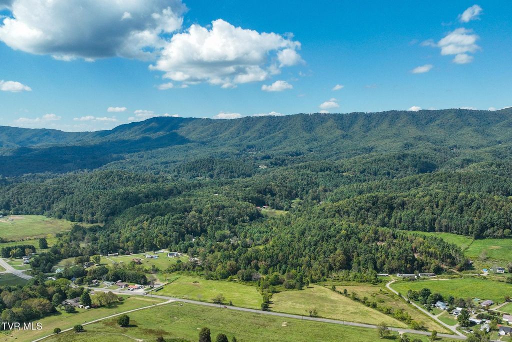 Photo of Tbd Hwy 67, Mountain City, TN 37683 (MLS # 9986745)