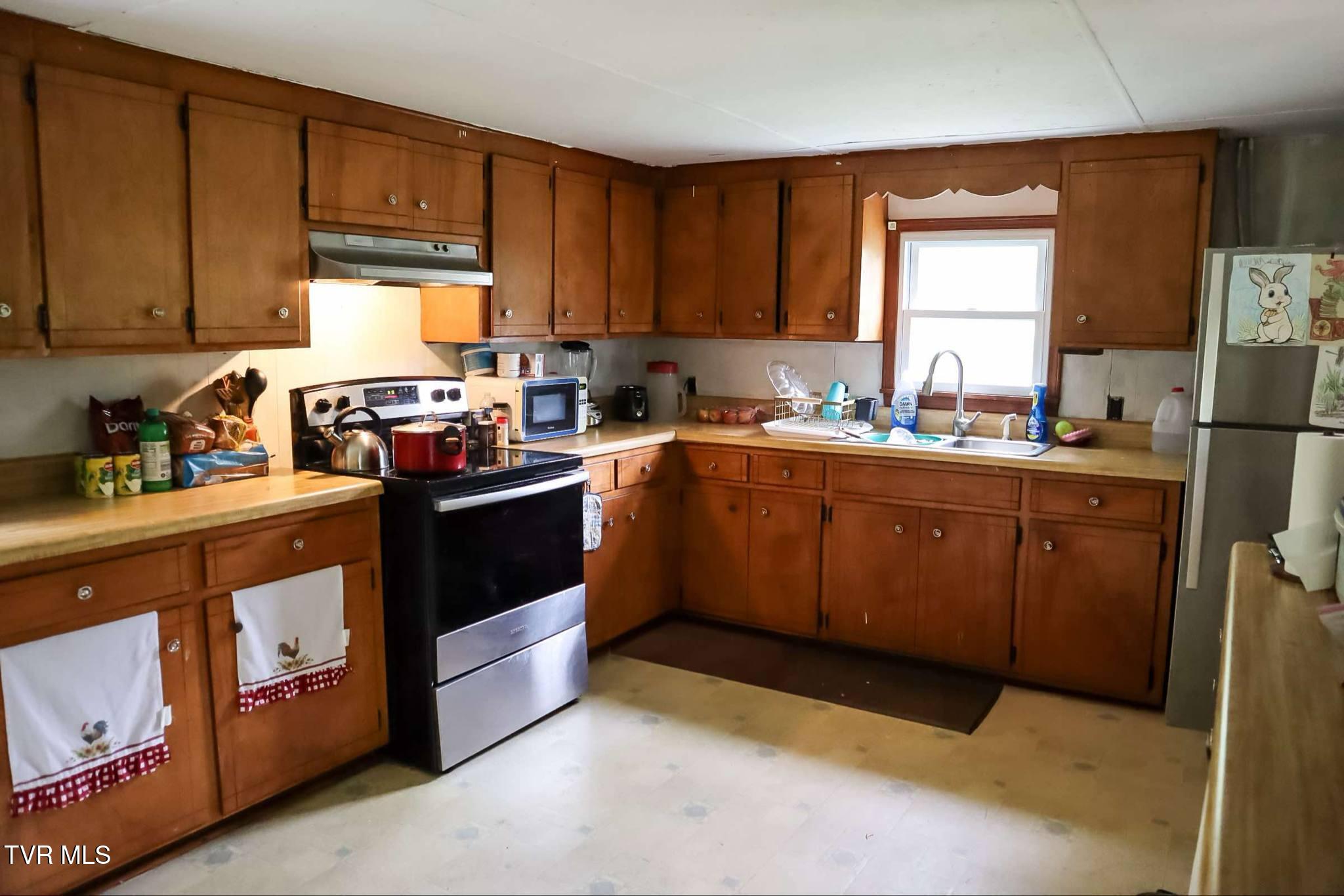 3871 Roundtop Circle, Saltville, Virginia image 23