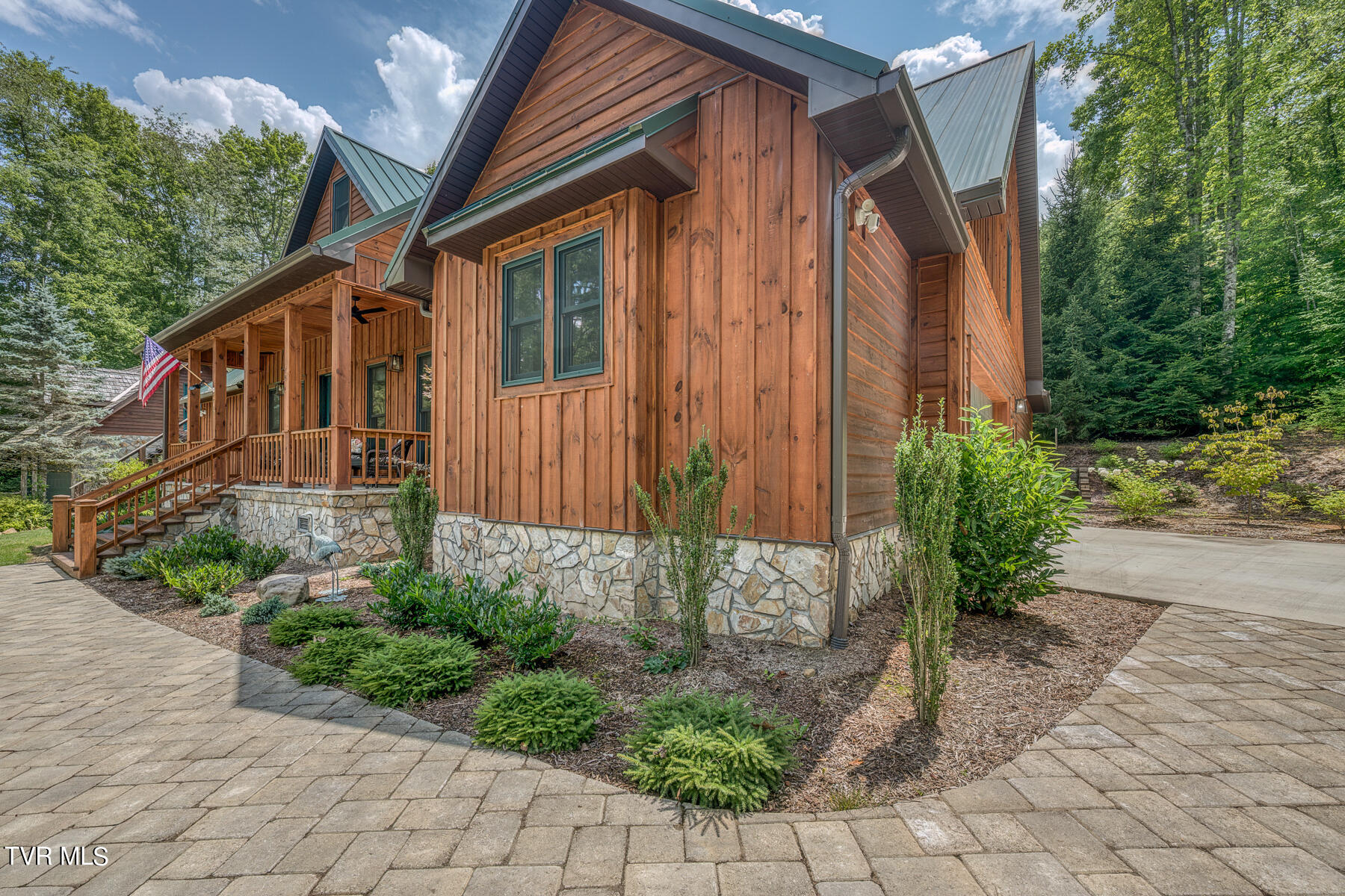 275 Settlers Secret, Mountain City, Tennessee image 6
