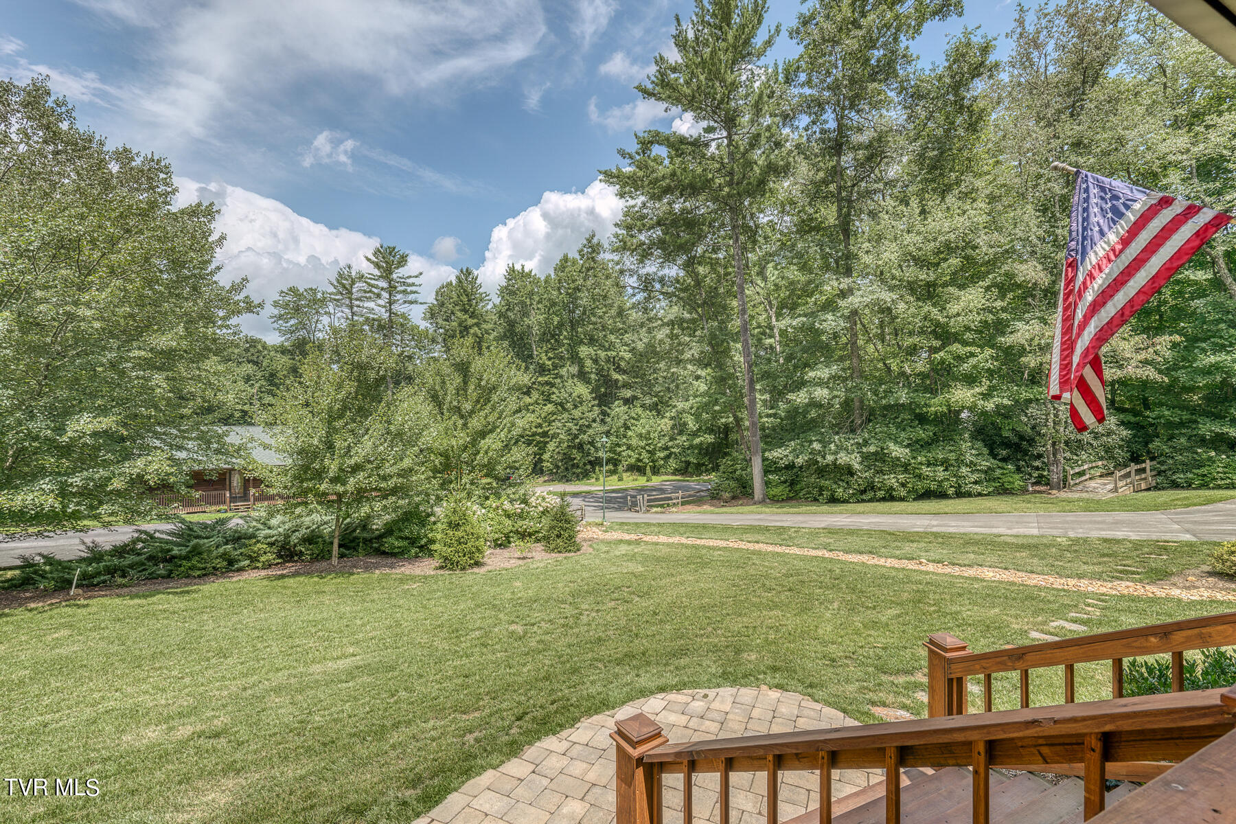 275 Settlers Secret, Mountain City, Tennessee image 5