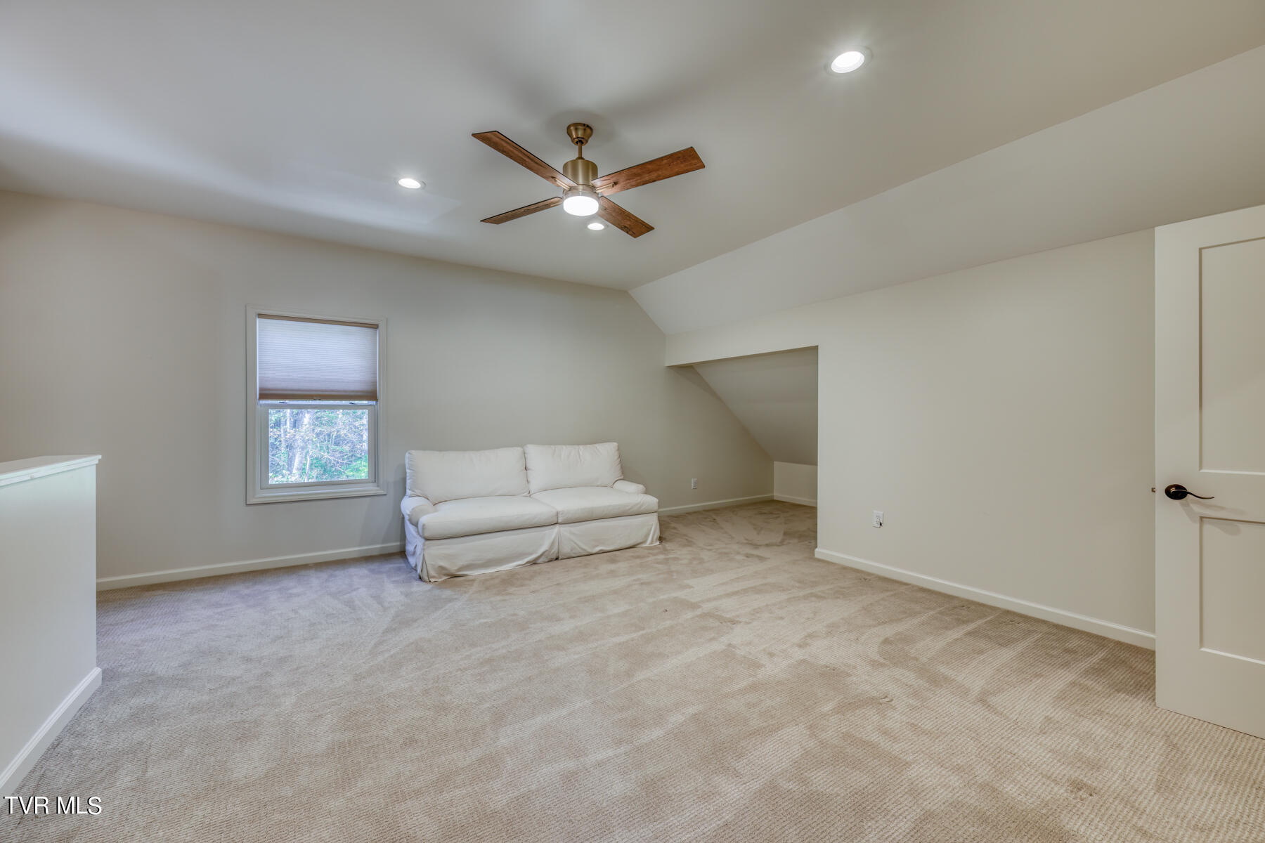 275 Settlers Secret, Mountain City, Tennessee image 47
