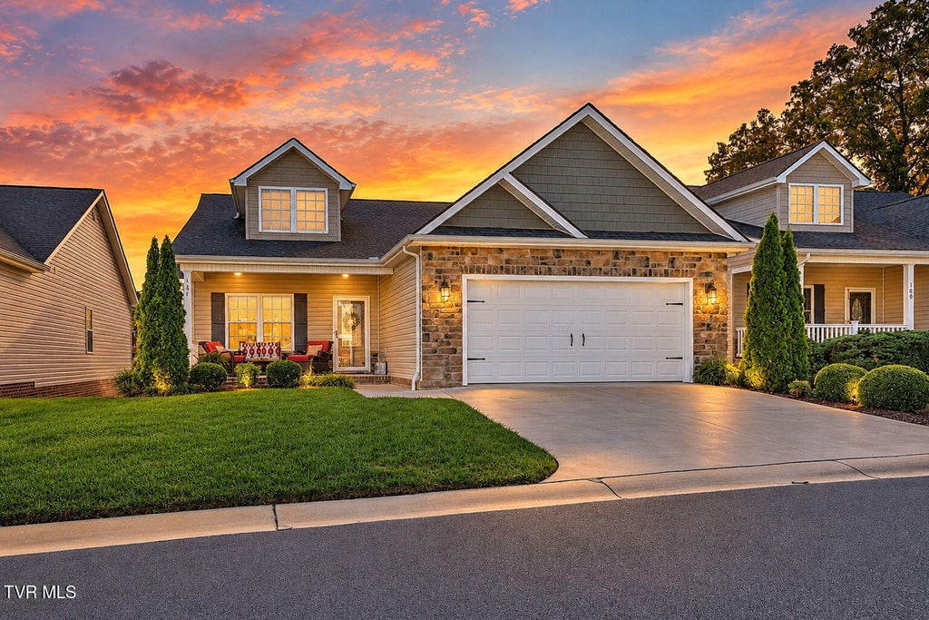 Photo of 181 Piper Glen, Gray, TN 37615 (MLS # 10002225)