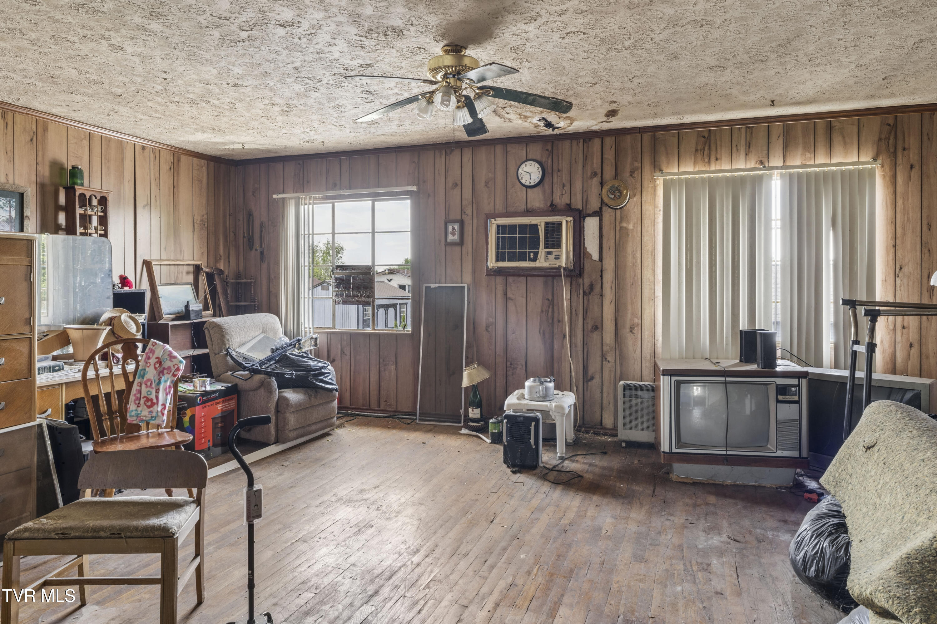 3425 Bloomingdale Road