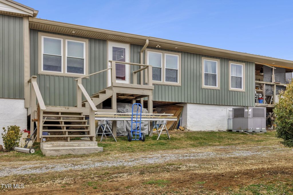 Photo of 225 Shaw Road, Chuckey, TN 37641 (MLS # 9990607)