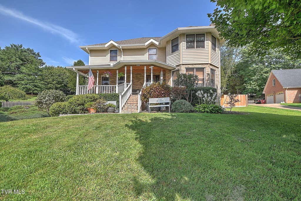Photo of 818 Lizabeth Drive, Johnson City, TN 37604 (MLS # 9999663)