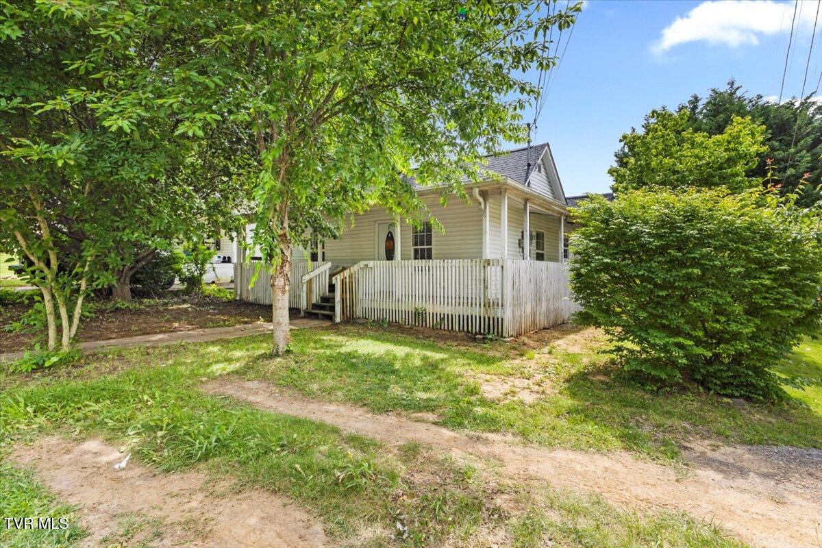 1200 Grover Street, Johnson City, Tennessee image 6