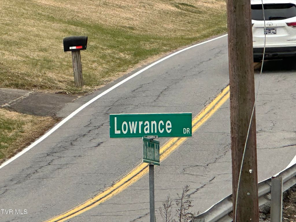 Photo of Tbd Lowrance Drive, Kingsport, TN 37660 (MLS # 9989439)