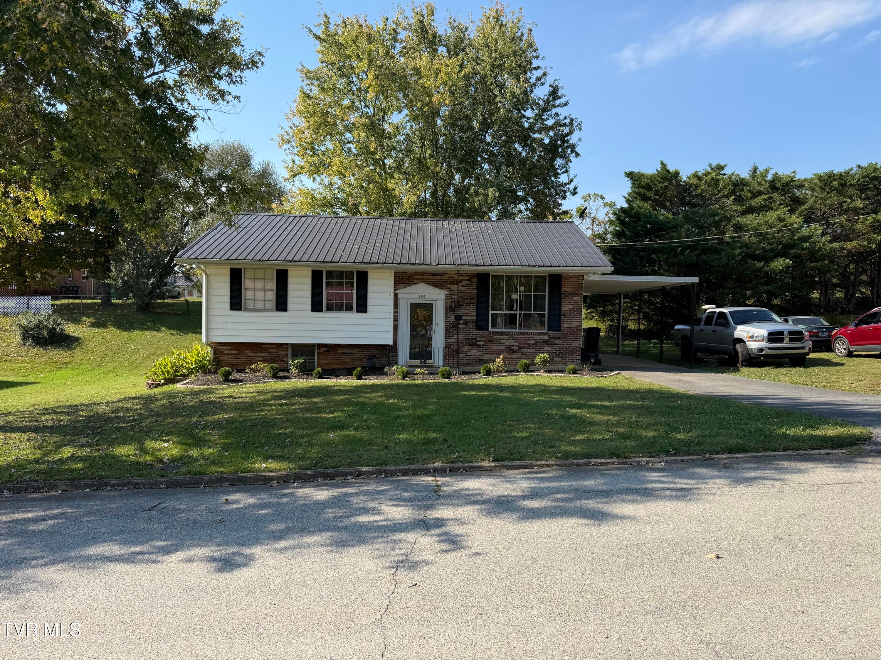 206 Alderman Drive
