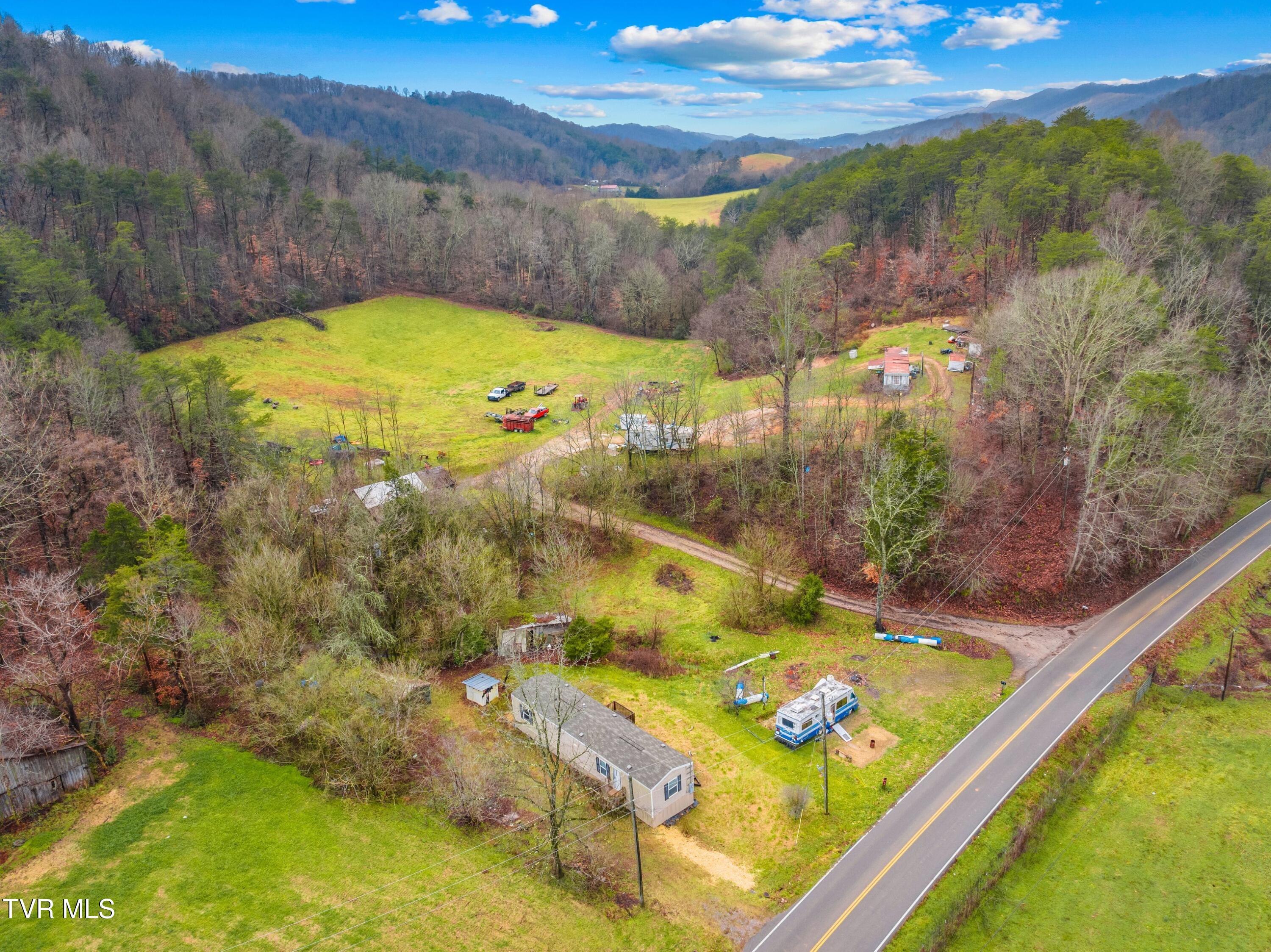 4794 Tater Valley Road, Washburn, Tennessee image 20