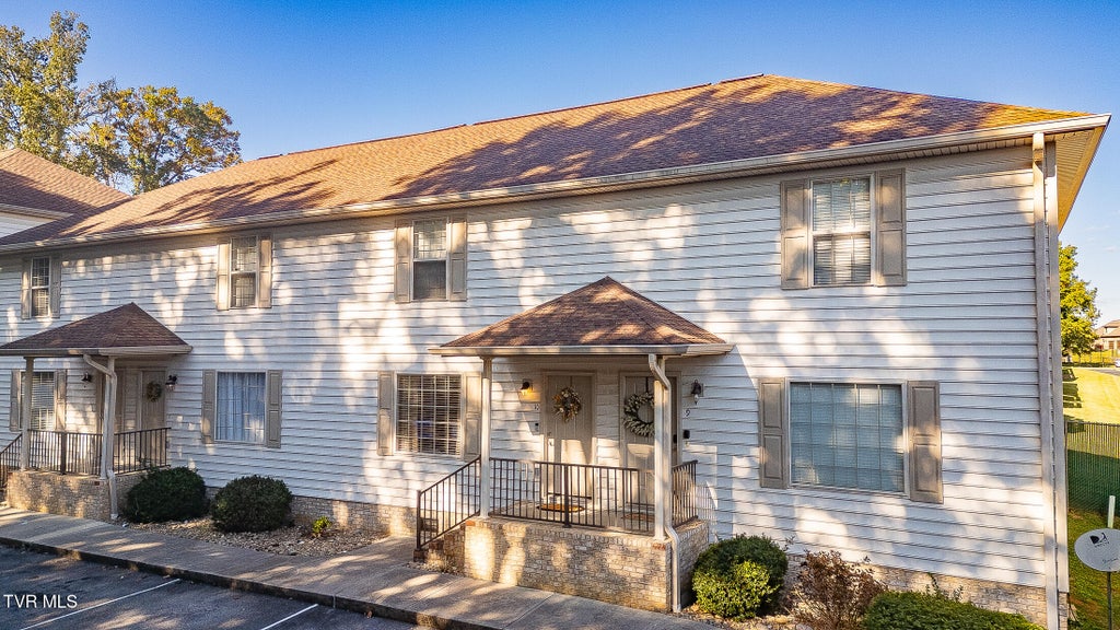 Photo of 563 Boring Chapel Road #Apt 10, Johnson City, TN 37615 (MLS # 10001624)