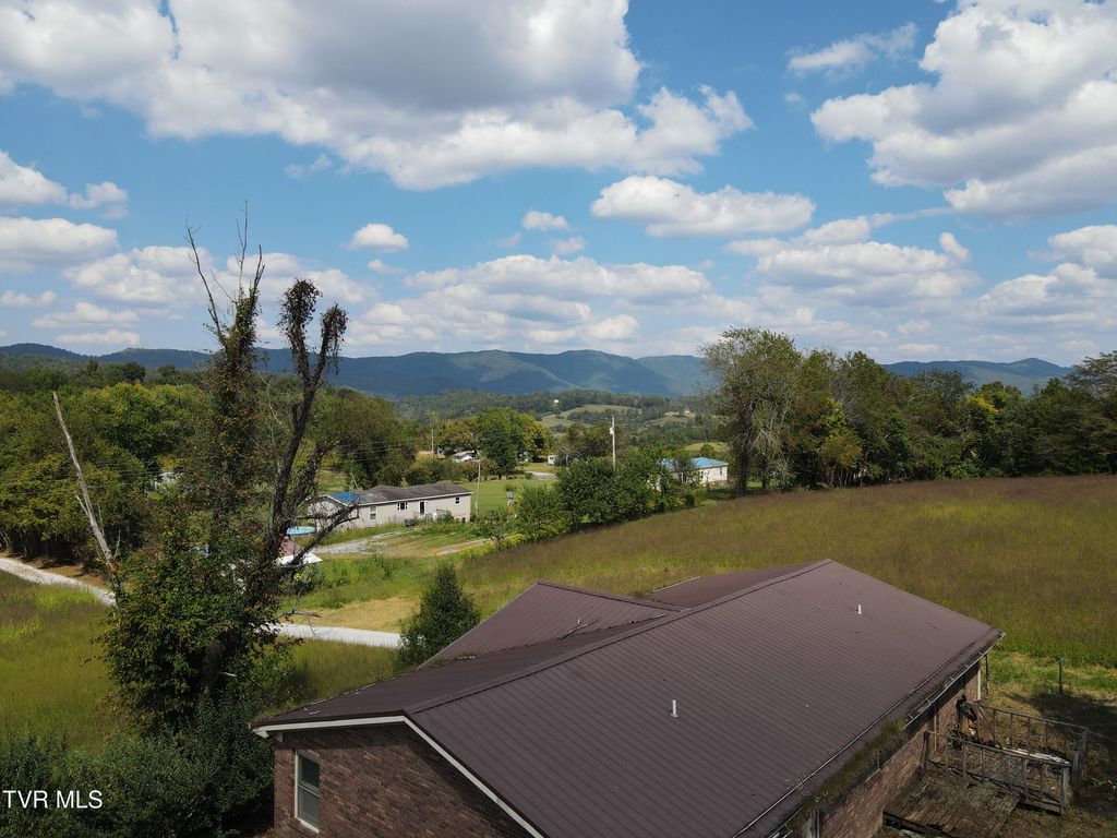 Photo of 191 Bedrock Drive, Dryden, VA 24243 (MLS # 9986533)