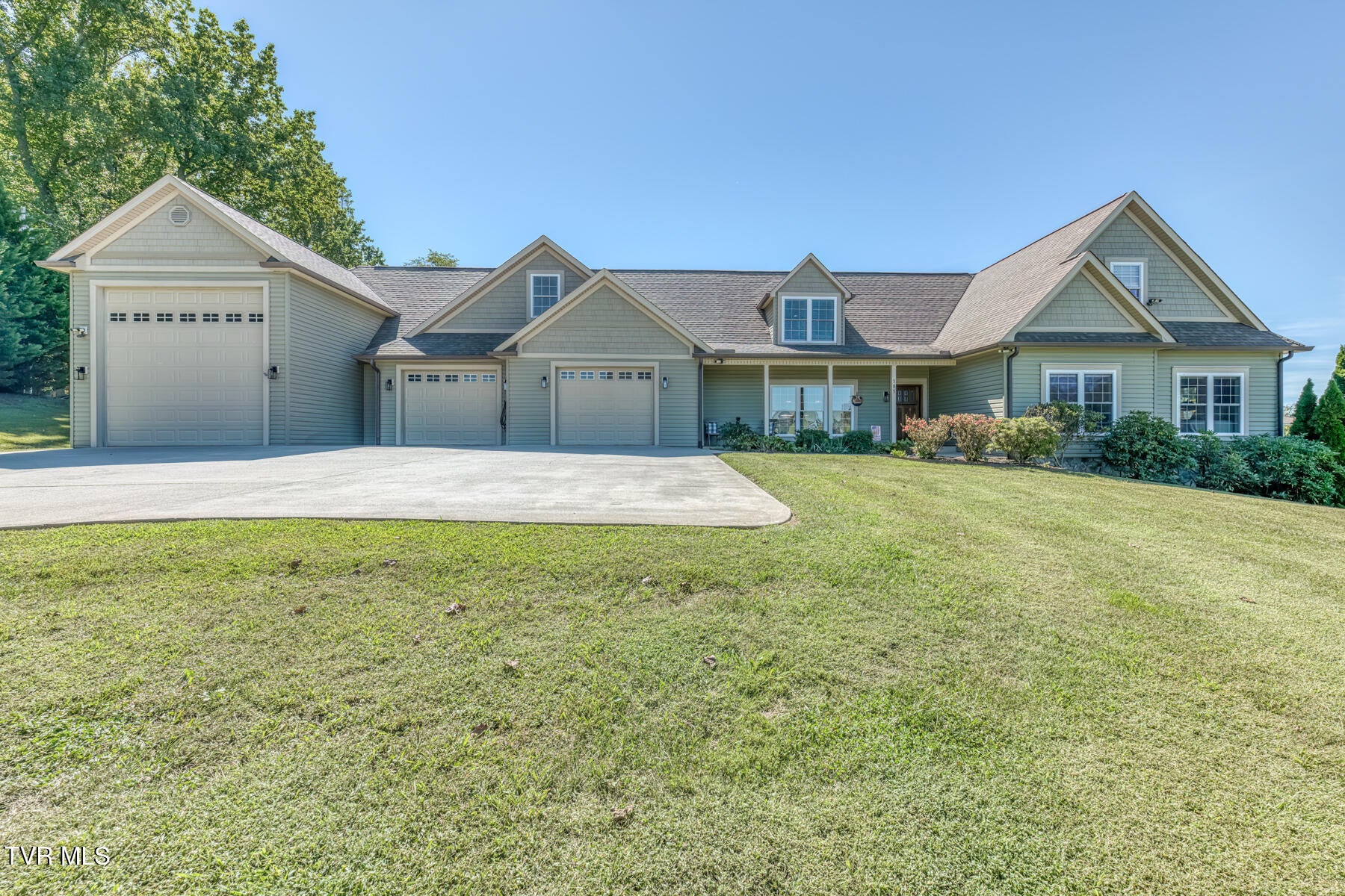 585,587 Sugar Hollow Road