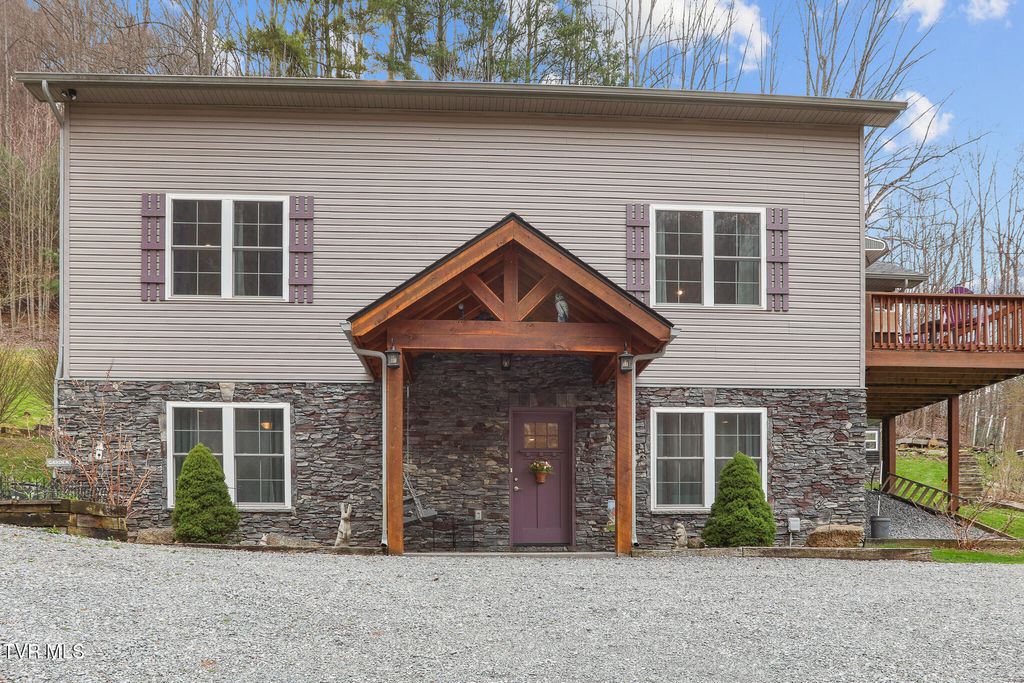 Photo of 150 Rice Road, Flag Pond, TN 37657 (MLS # 9993952)