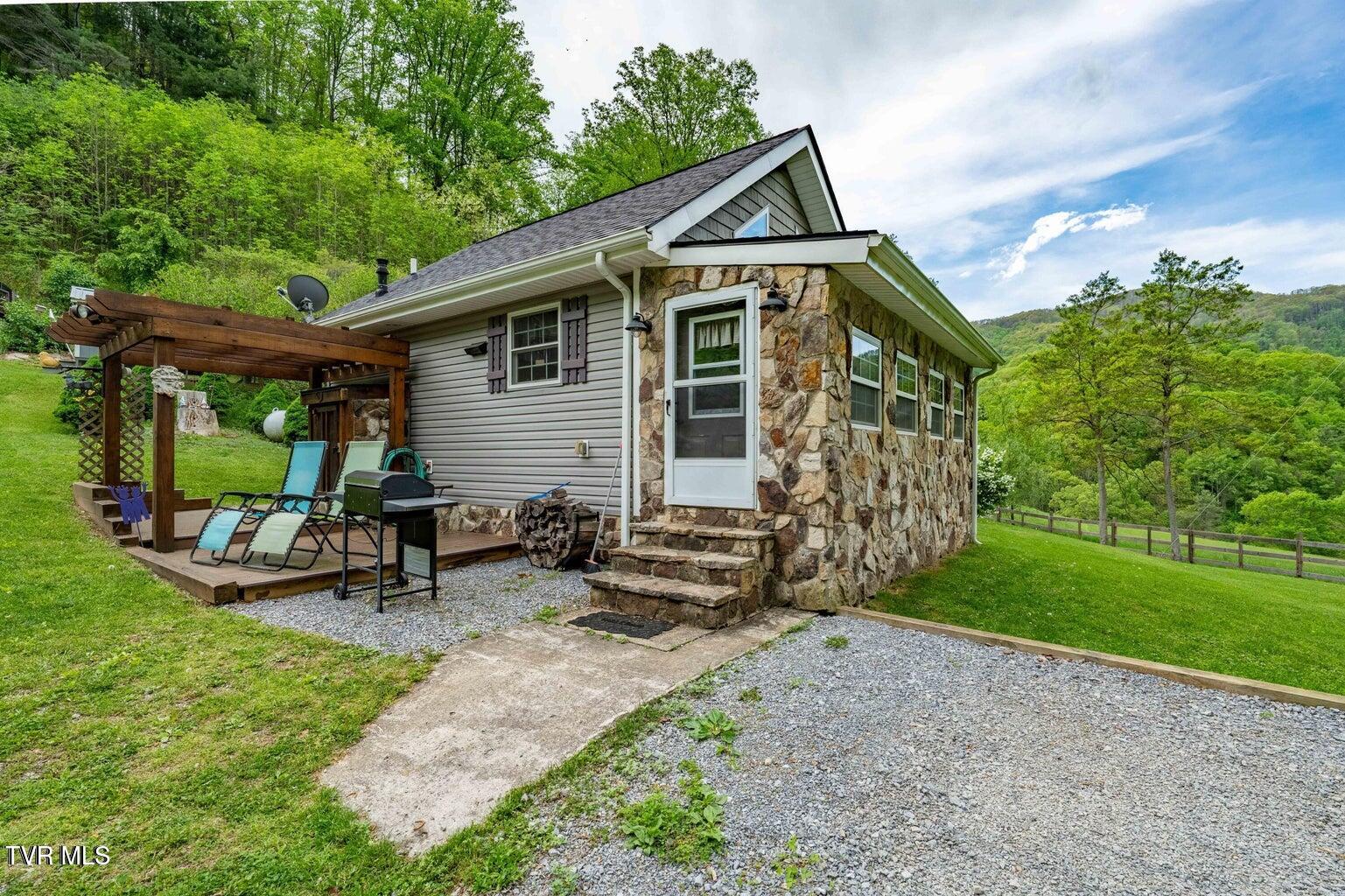 150 Rice Road