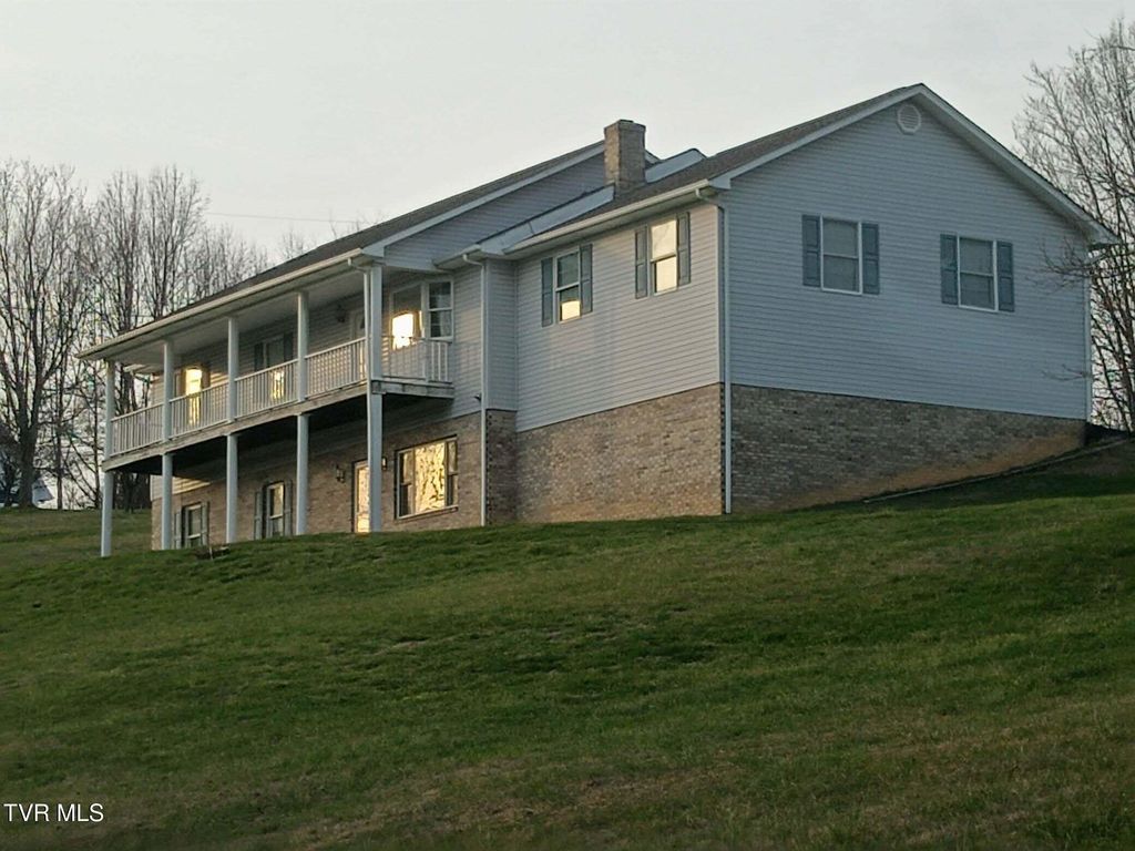 Photo of 14512 White Top View, Abingdon, VA 24210 (MLS # 9994674)