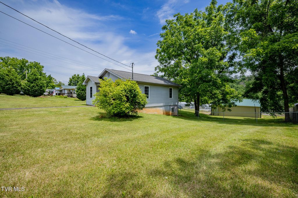 Photo of 1714 Millard Street, Johnson City, TN 37601 (MLS # 9996923)