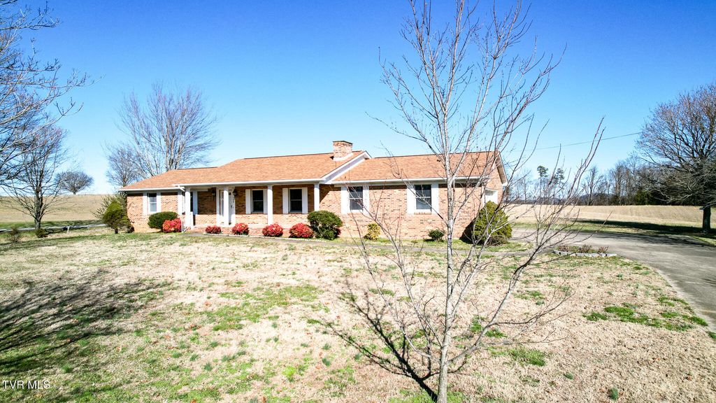 Photo of 308 Norton Road, Greeneville, TN 37745 (MLS # 9990451)