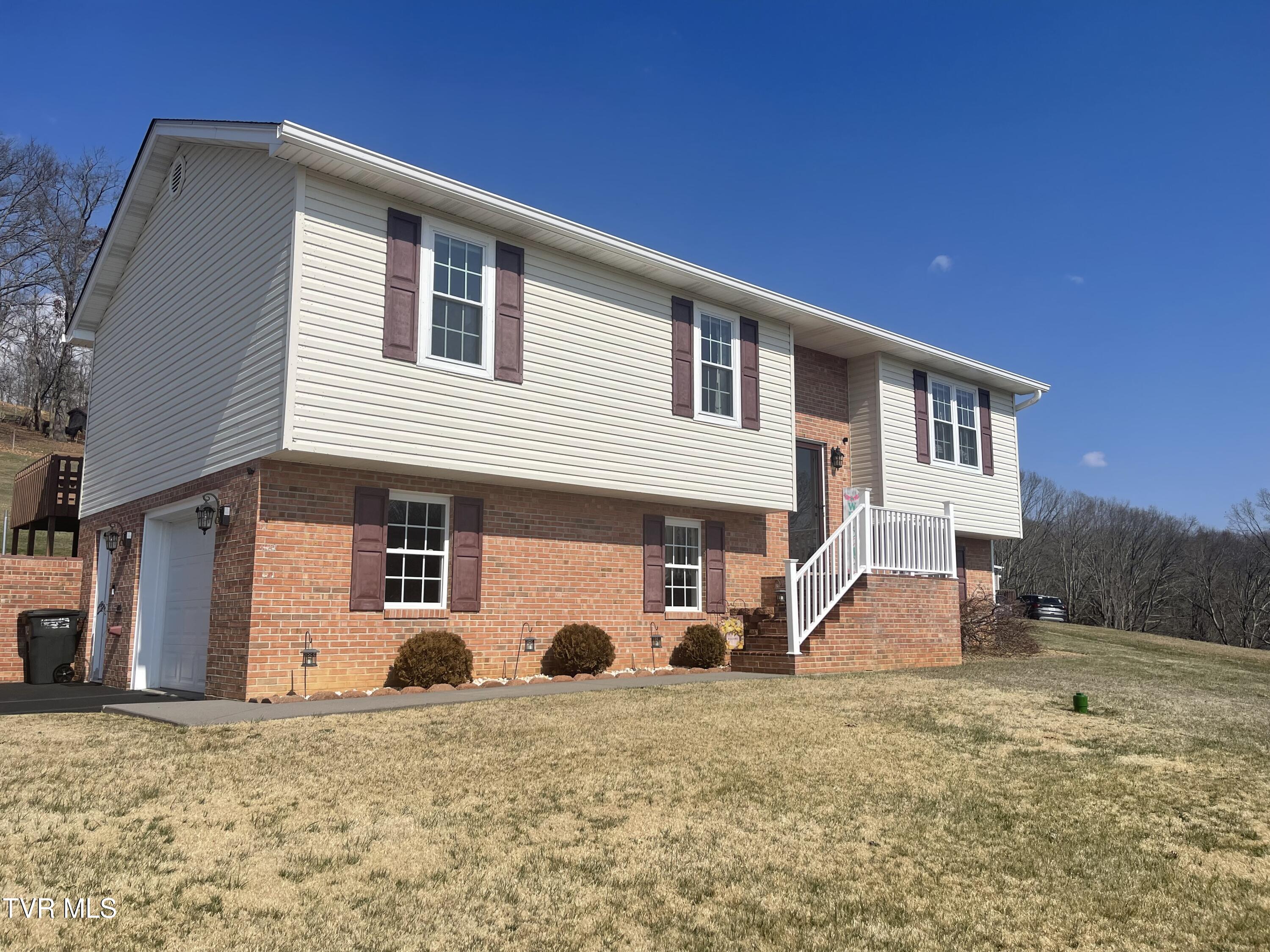 496 Glade Hill Drive