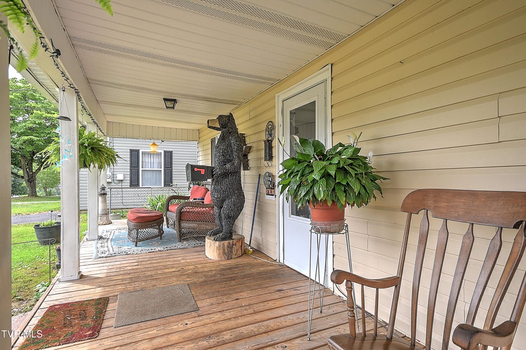 Photo of 1234 Maryland Avenue, Bristol, TN 37620 (MLS # 9996676)