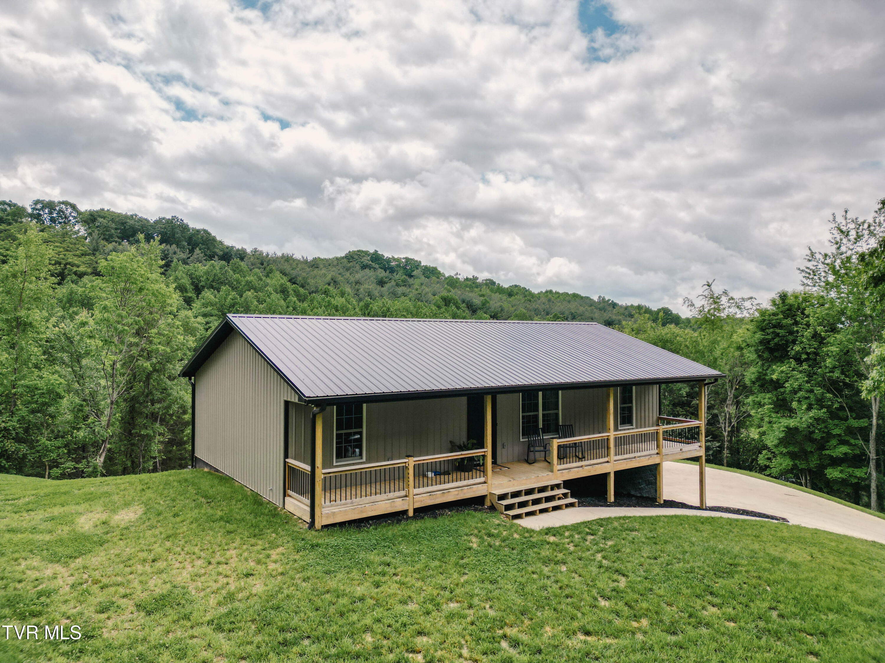 399 Charles Johnson Road, Chuckey, Tennessee image 4