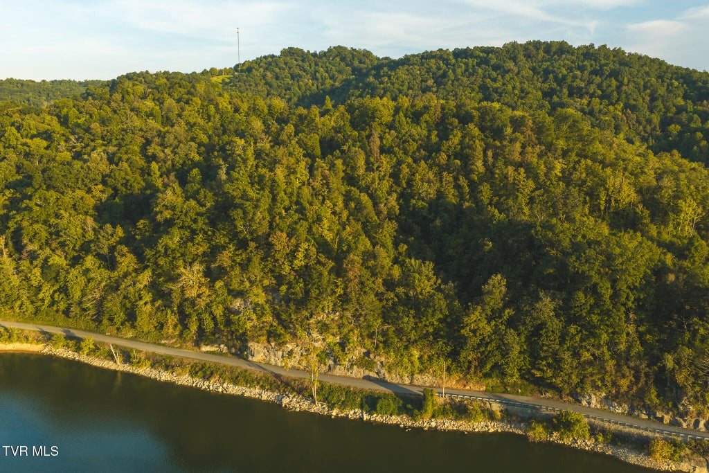 Photo of 605 Bullen Valley Road, Thorn Hill, TN 37881 (MLS # 10000820)