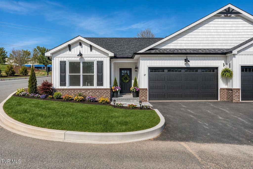 Photo of 106 Klm Drive #17, Johnson City, TN 37615 (MLS # 9990172)