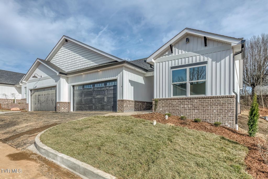 Photo of 106 Klm Drive #17, Johnson City, TN 37615 (MLS # 9990172)