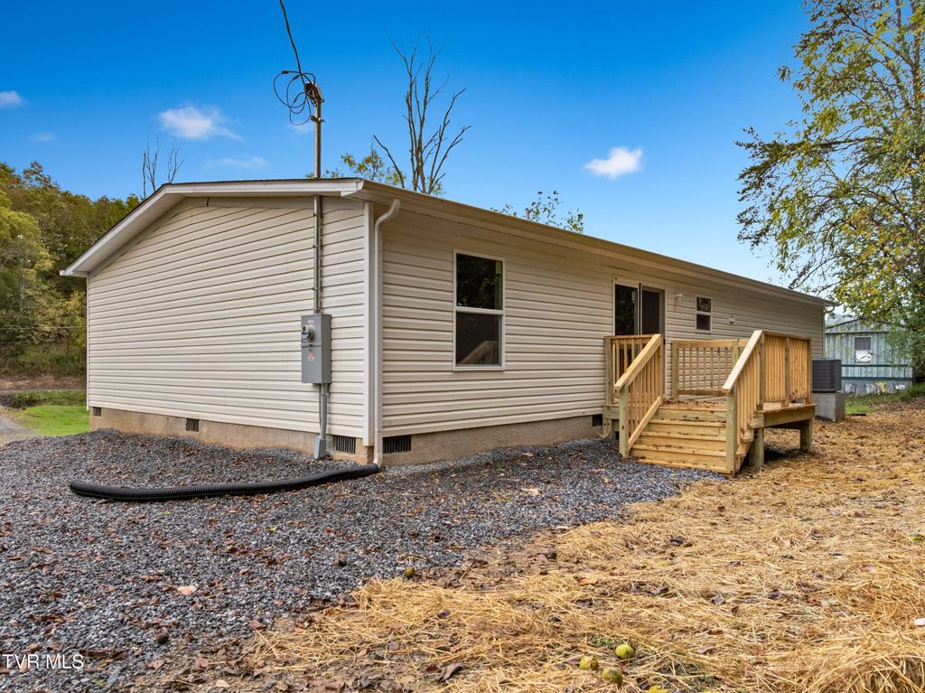 Photo of 569 Bancroft Chapel Road, Kingsport, TN 37660 (MLS # 9986780)