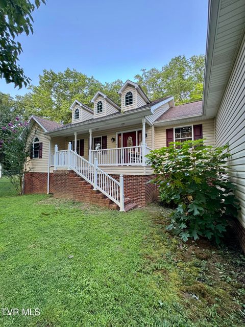 Homes For Sale - 116 Hasty Boulevard<br/> Unicoi County, Erwin, TN 37650