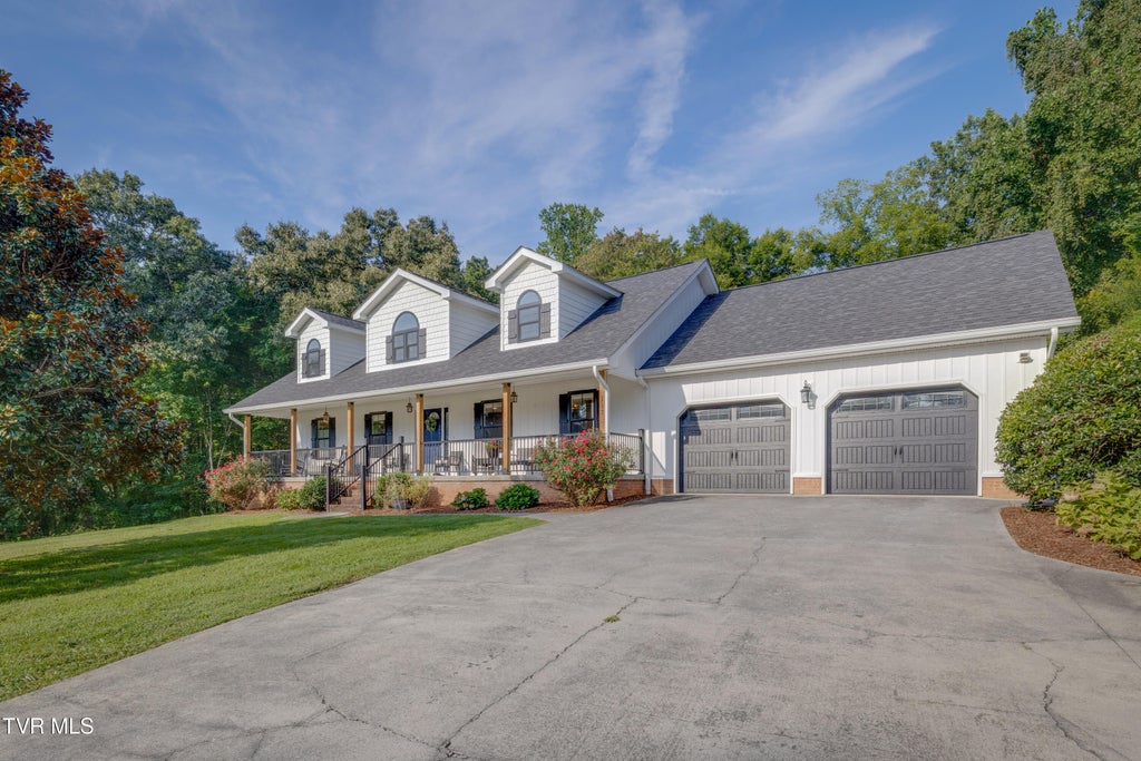 Photo of 117 Pritchard Drive, Jonesborough, TN 37659 (MLS # 10000444)