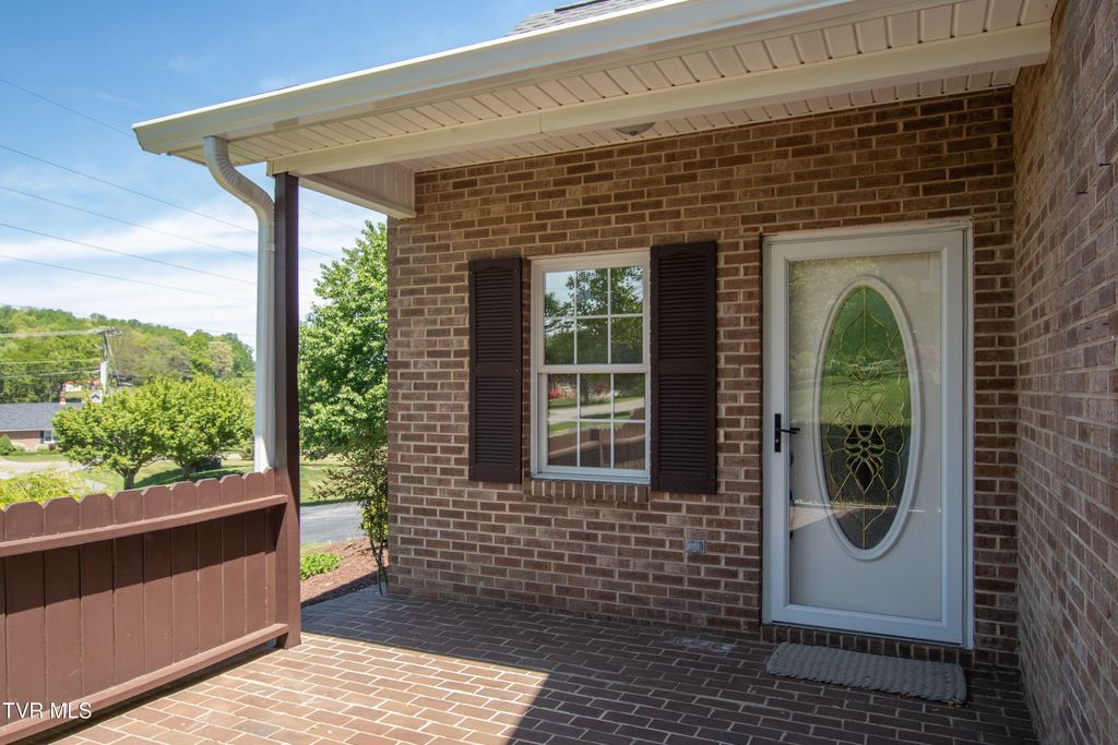 Photo of 16297 Greenevers Court #N/A, Abingdon, VA 24210 (MLS # 9994809)