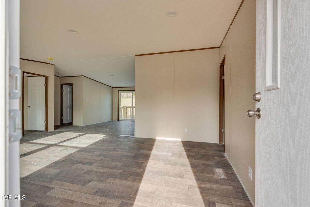 Photo of 456 Meadow View Road, Bristol, TN 37620 (MLS # 9990663)