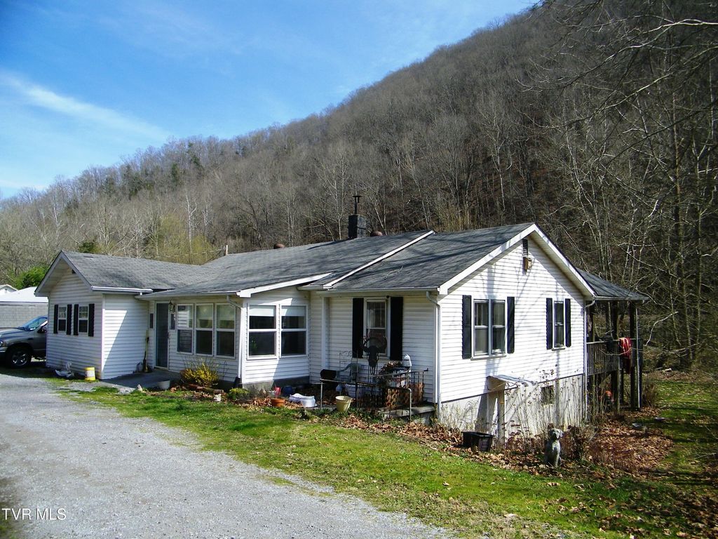 Photo of 17094 Us Highway 23, Duffield, VA 24244 (MLS # 9970977)
