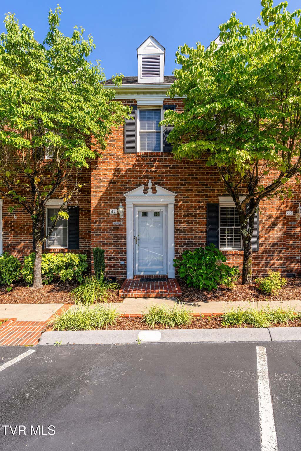 Photo of 400 Sunset Drive #Apt M65, Johnson City, TN 37604 (MLS # 9998560)