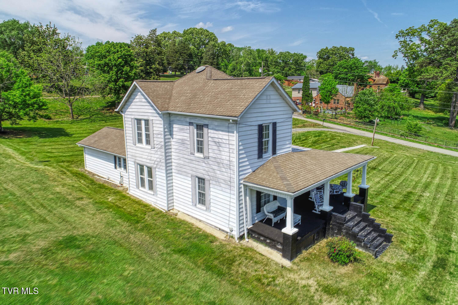 103 Highland Street, Surgoinsville, Tennessee image 10