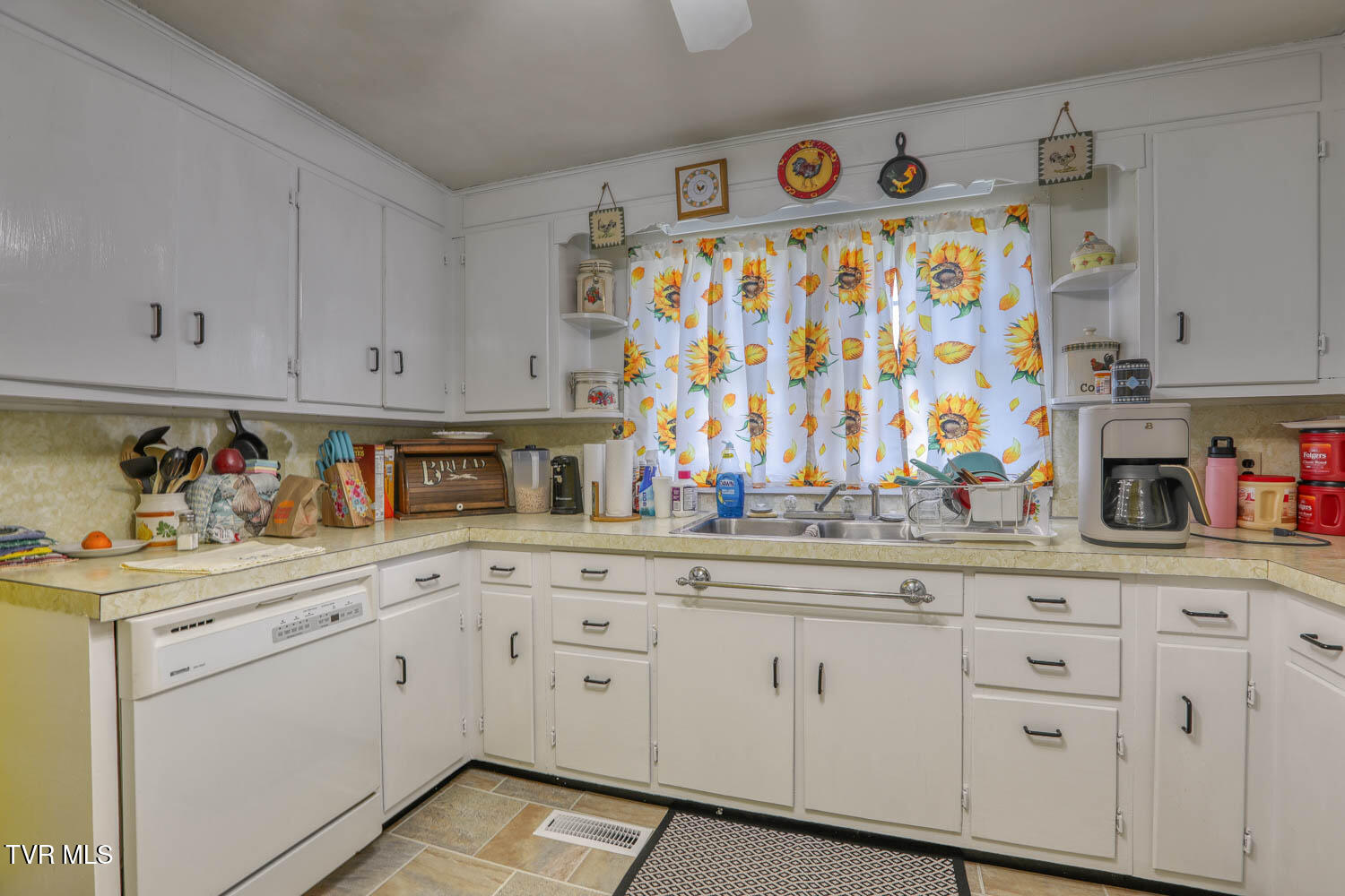 103 Highland Street, Surgoinsville, Tennessee image 21