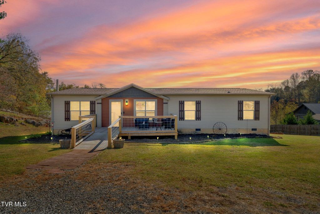 Photo of 3176 Highway 421, Bristol, TN 37620 (MLS # 9987702)